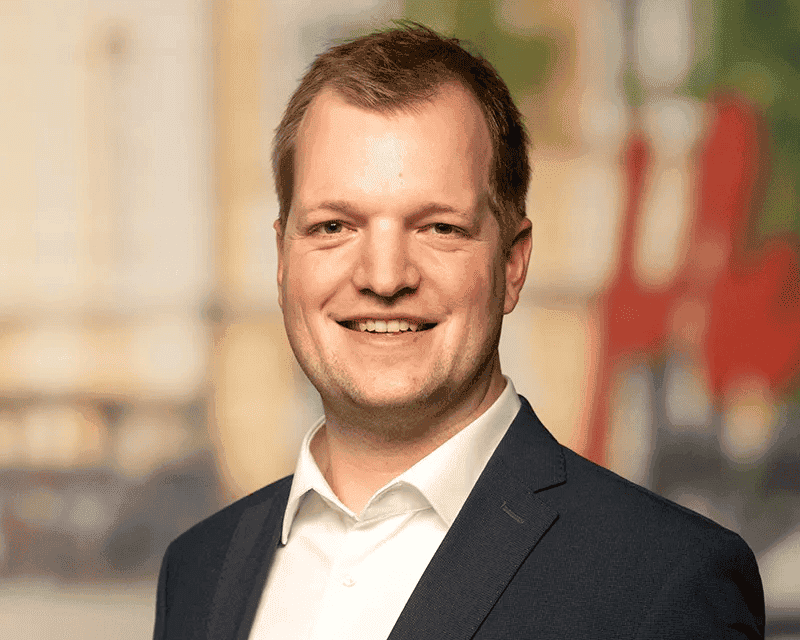 Dr. Florian Skupin